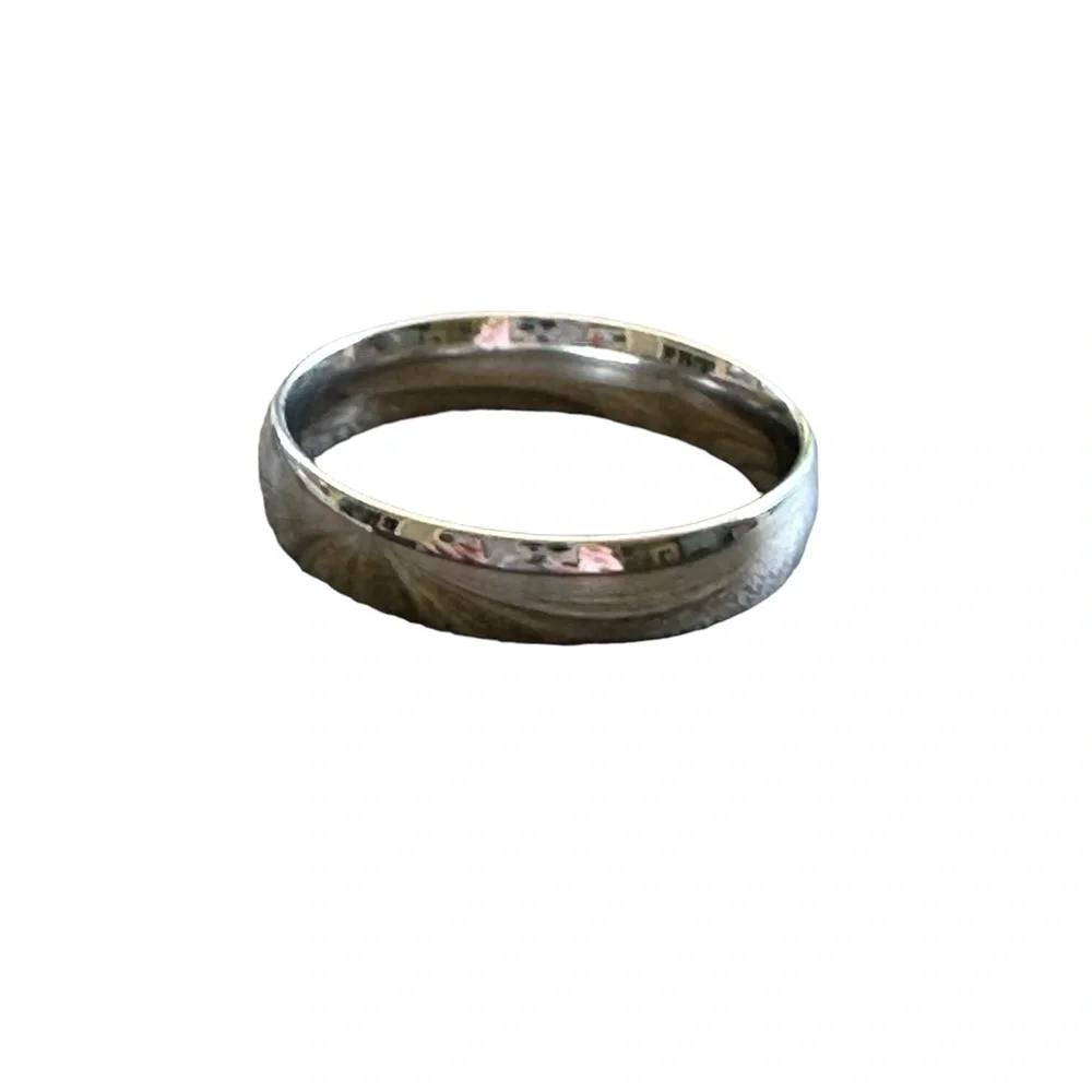 Unisex Silver Band Ring